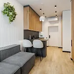 Mini-hotel Near Les Kurbas Theatre * リヴィウ