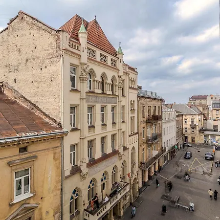 Mini-hotel Near Les Kurbas Theatre Lwów