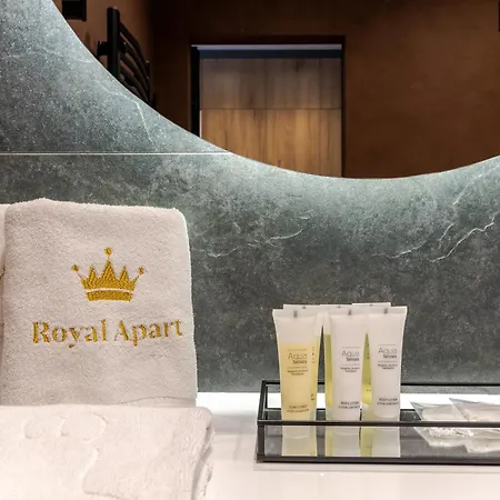 Mini-hotel Near Les Kurbas Theatre 아파트