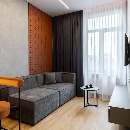 Mini-hotel Near Les Kurbas Theatre