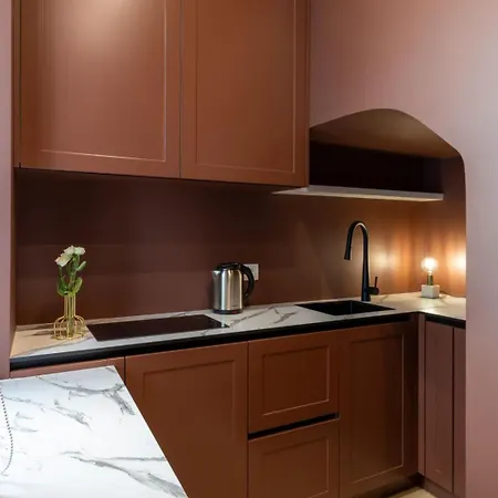 아파트 Mini-hotel Near Les Kurbas Theatre *