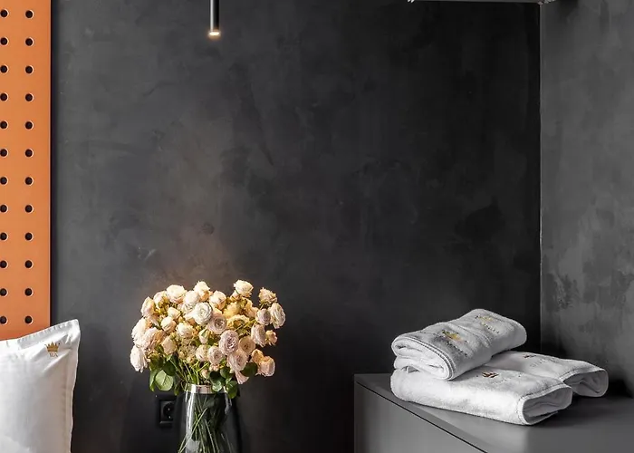 Apartament Mini-hotel Near Les Kurbas Theatre Lwów